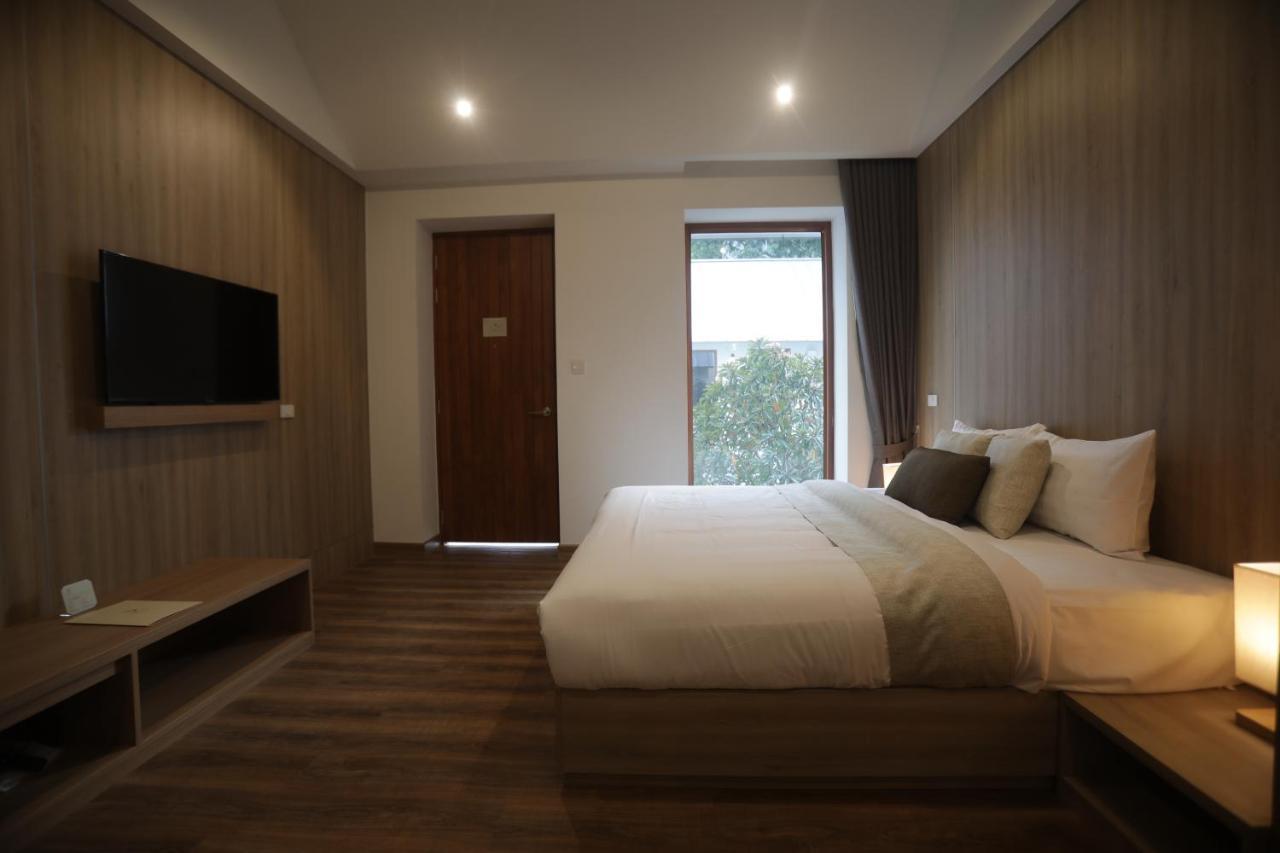 Four O'Clock Hotel Chiang Mai Extérieur photo